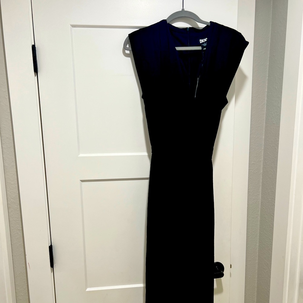 DKNY Jumpsuit, wide leg, ankle length. Size 14